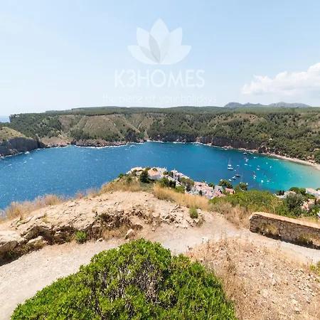 3 Bedroom In Costa Brava *